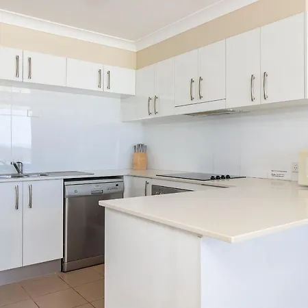 Beachpoint 402 - Linen Not Included Forster Exterior photo