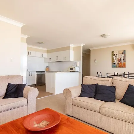 Beachpoint 402 - Linen Not Included Forster Exterior photo